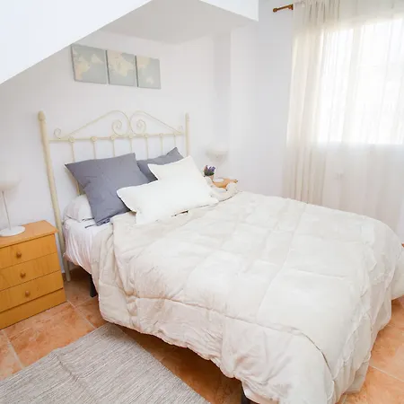 Stylish 2 Bedrooms Menita By La Recepcion *